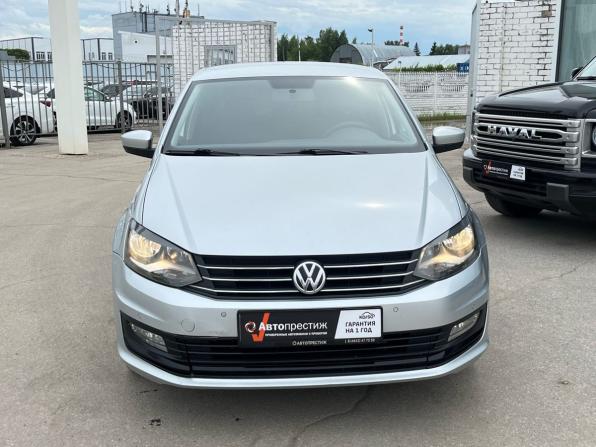 Volkswagen Polo V Рестайлинг с пробегом 2016 года, цена 960 000 рублей, 170225 км, седан, Автокод Объявления