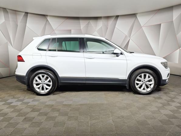 Volkswagen Tiguan II с пробегом 2017 года, цена 2 197 000 рублей, 200072 км, внедорожник, Автокод Объявления