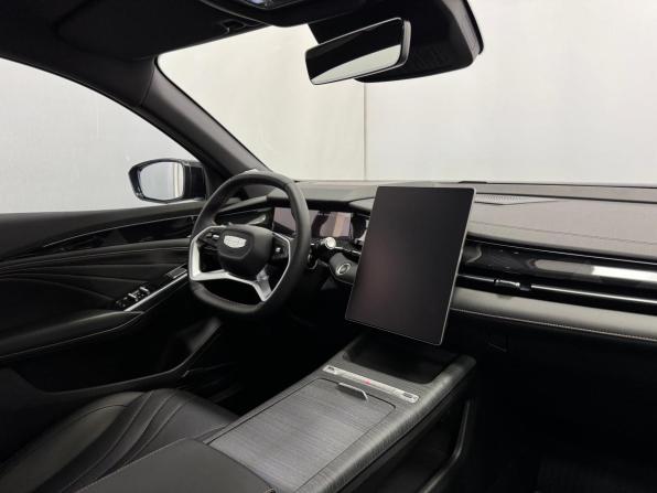 Geely Preface I с пробегом 2024 года, цена 2 815 000 рублей, 7121 км, седан, Автокод Объявления