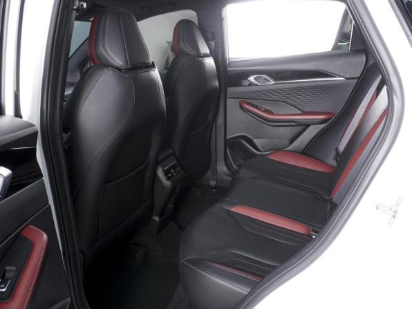 Geely Coolray I Рестайлинг с пробегом 2024 года, цена 2 150 000 рублей, 15231 км, внедорожник, Автокод Объявления