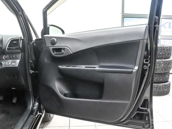 Toyota Ractis II с пробегом 2011 года, цена 790 000 рублей, 92260 км, хэтчбек, Автокод Объявления