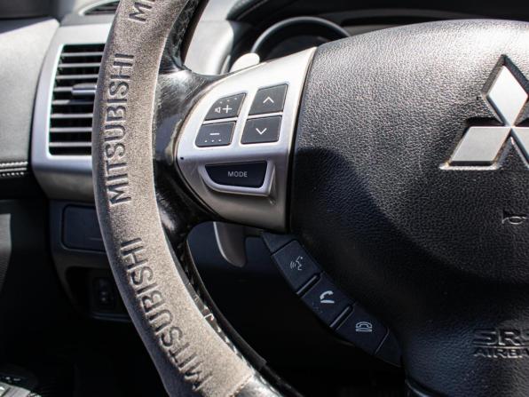 Mitsubishi Outlander II Рестайлинг с пробегом 2010 года, цена 1 359 000 рублей, 184035 км, внедорожник, Автокод Объявления