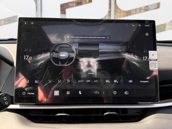 Geely Coolray I Рестайлинг 2 с пробегом 2025 года, цена 2 247 200 рублей, 14284 км, внедорожник, Автокод Объявления