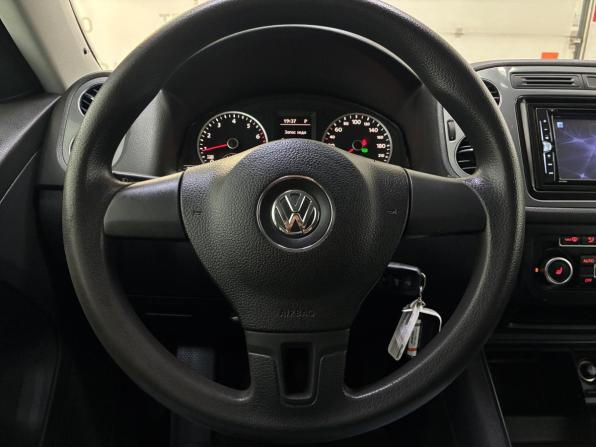 Volkswagen Tiguan I Рестайлинг с пробегом 2015 года, цена 1 125 000 рублей, 182000 км, внедорожник, Автокод Объявления