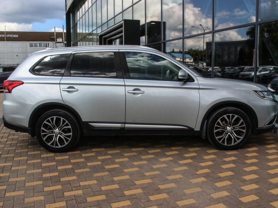 Mitsubishi Outlander III Рестайлинг 2 Калуга  - изображение 4
