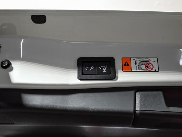 Toyota RAV4 VI (XA60) с пробегом 2026 года, цена 4 170 000 рублей, 20 км, внедорожник, Автокод Объявления