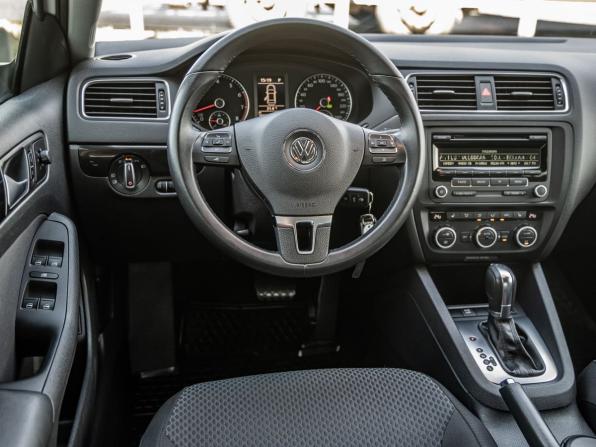 Volkswagen Jetta VI с пробегом 2013 года, цена 1 528 000 рублей, 30683 км, седан, Автокод Объявления