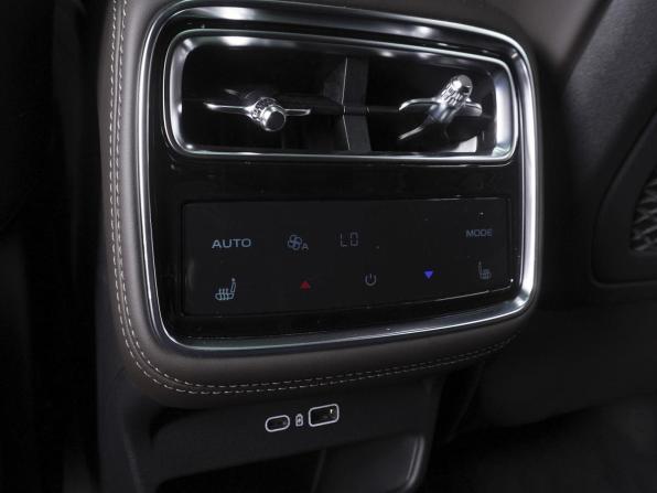 Geely Monjaro I Рестайлинг 2 с пробегом 2026 года, цена 4 570 000 рублей, 28 км, внедорожник, Автокод Объявления