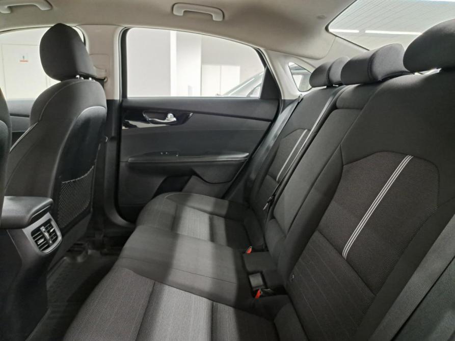 Kia Cerato IV Казань  - изображение 15