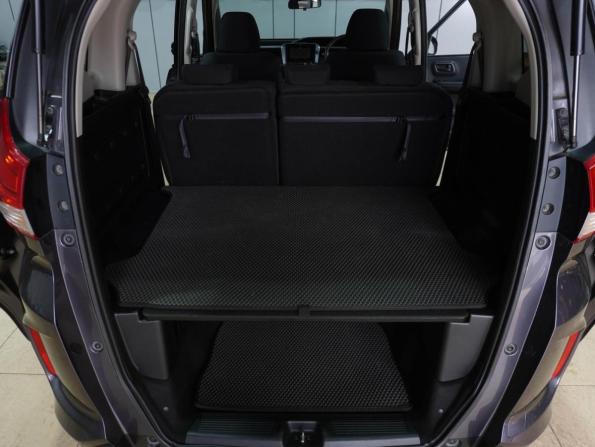 Honda Freed II с пробегом 2018 года, цена 1 649 000 рублей, 90853 км, компактвэн, Автокод Объявления
