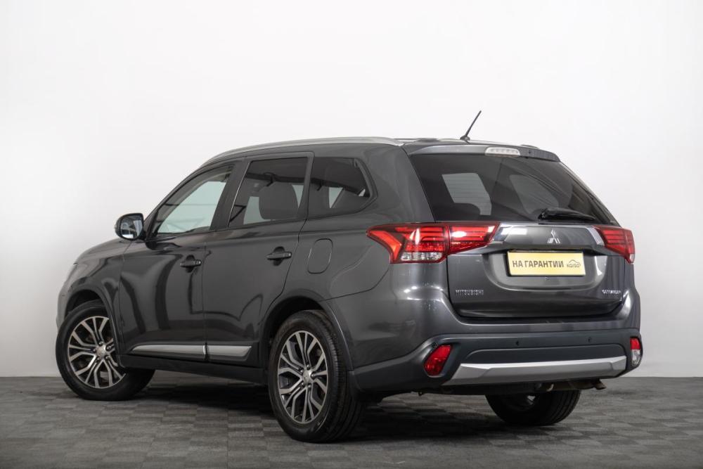 Mitsubishi Outlander III Рестайлинг 2 Томск  - изображение 5
