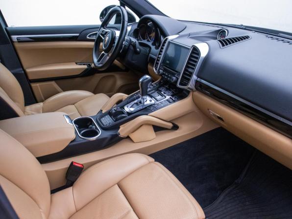 Porsche Cayenne II Рестайлинг (958) с пробегом 2017 года, цена 4 895 000 рублей, 117444 км, внедорожник, Автокод Объявления