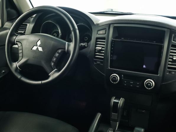 Mitsubishi Pajero IV Рестайлинг 1 с пробегом 2011 года, цена 1 766 000 рублей, 193897 км, внедорожник, Автокод Объявления