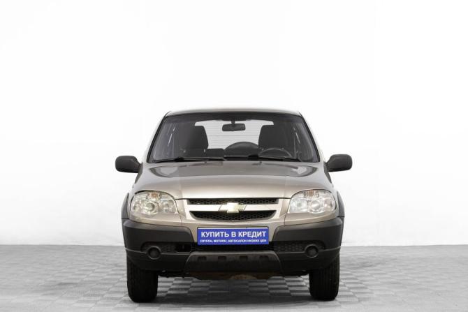 Chevrolet Niva I Рестайлинг с пробегом 2015 года, цена 699 000 рублей, 110000 км, внедорожник, Автокод Объявления