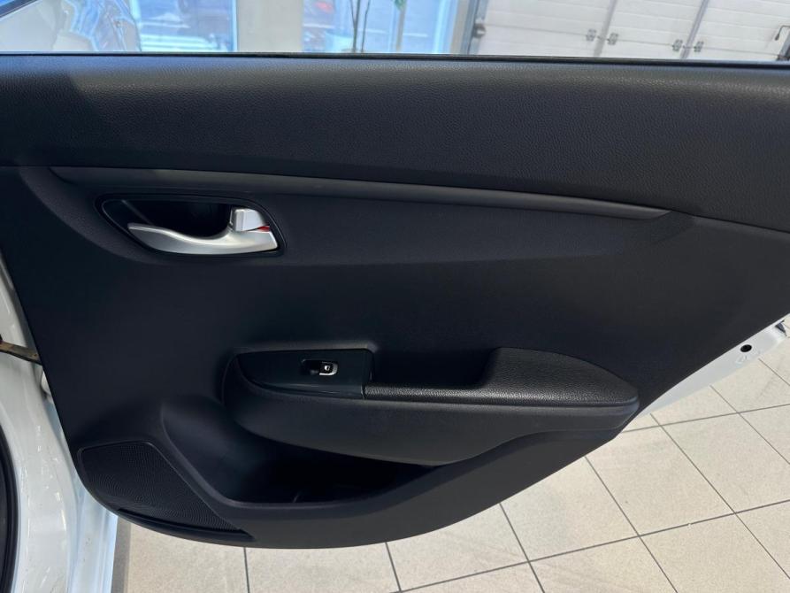 Kia Rio IV Волгоград  - изображение 17