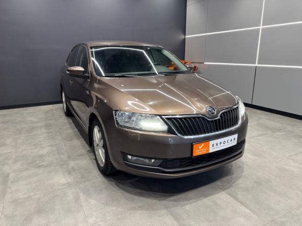 Skoda Rapid I Рестайлинг с пробегом 2019 года, цена 1 259 000 рублей, 158000 км, лифтбек, Автокод Объявления