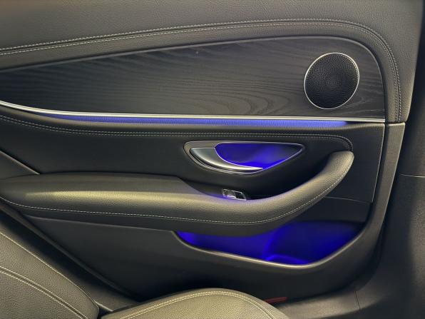 Mercedes-Benz E-Класс V (W213 S213 C238) Рестайлинг с пробегом 2020 года, цена 4 200 000 рублей, 47362 км, седан, Автокод Объявления