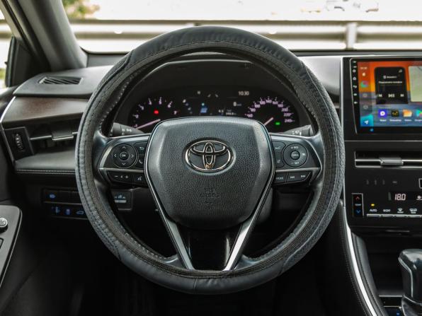 Toyota Avalon V с пробегом 2022 года, цена 3 198 000 рублей, 51016 км, седан, Автокод Объявления