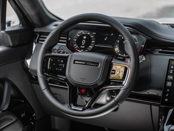 Новый Land Rover Range Rover Sport III 2024 года, цена 39 088 400 рублей, внедорожник, Автокод Объявления