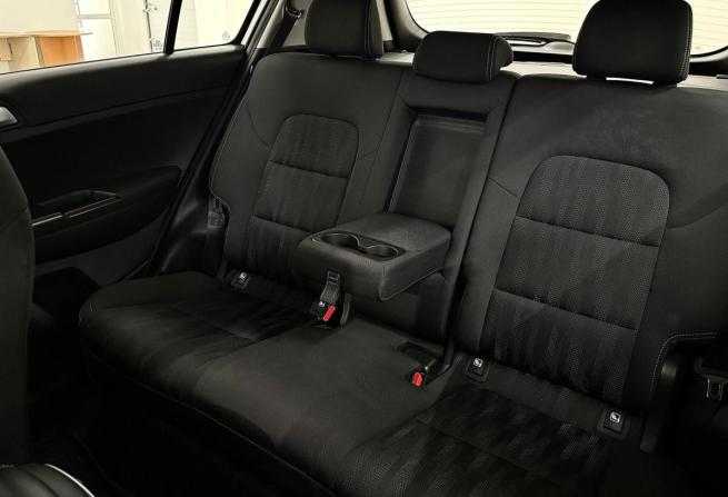 Kia Sportage IV Рестайлинг с пробегом 2018 года, цена 1 960 000 рублей, 130000 км, внедорожник, Автокод Объявления