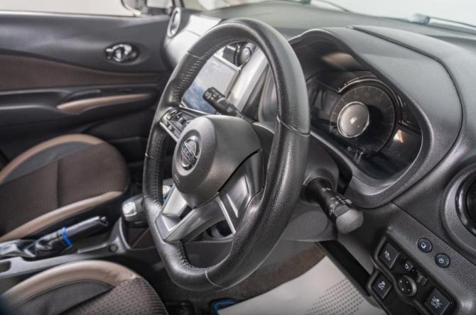 Nissan Note II Рестайлинг с пробегом 2017 года, цена 1 349 000 рублей, 110000 км, хэтчбек, Автокод Объявления