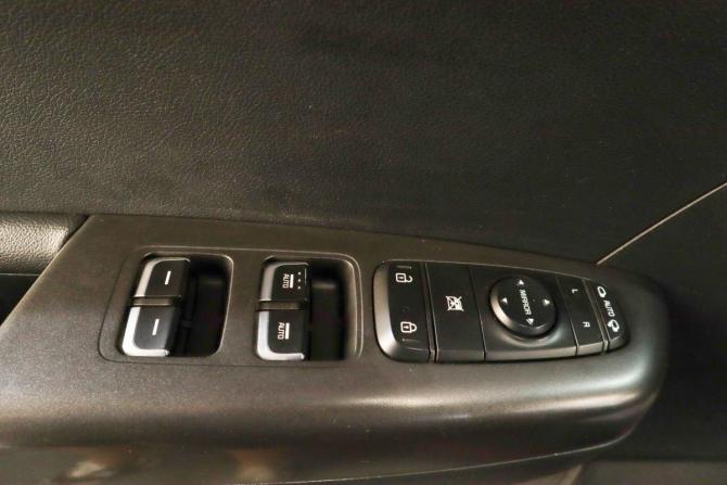 Kia Sportage IV с пробегом 2017 года, цена 1 399 000 рублей, 188000 км, внедорожник, Автокод Объявления
