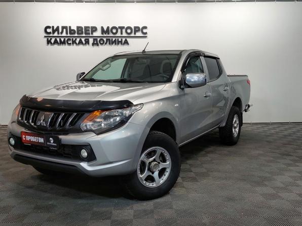 Mitsubishi L200 V с пробегом 2018 года, цена 1 880 000 рублей, 187450 км, пикап, Автокод Объявления