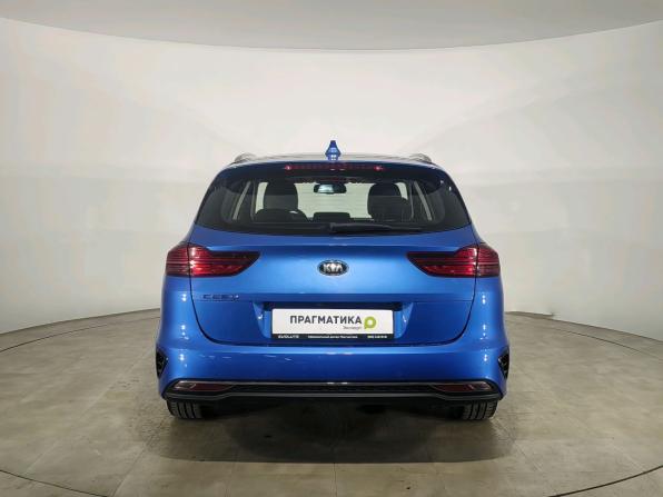 Kia Ceed III с пробегом 2021 года, цена 2 200 000 рублей, 58840 км, универсал, Автокод Объявления