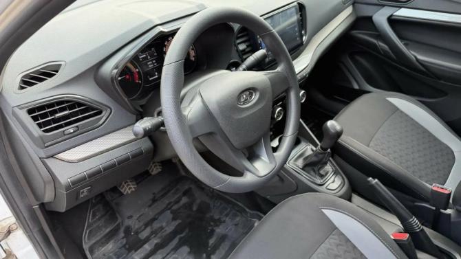 Lada (ВАЗ) Vesta I Рестайлинг (NG) с пробегом 2024 года, цена 1 230 000 рублей, 53956 км, седан, Автокод Объявления