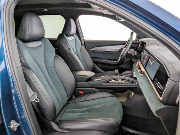 Geely Monjaro I с пробегом 2023 года, цена 3 080 000 рублей, 77984 км, внедорожник, Автокод Объявления
