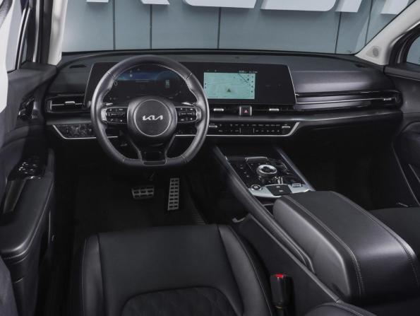 Kia Sportage V с пробегом 2025 года, цена 4 950 000 рублей, 6945 км, внедорожник, Автокод Объявления