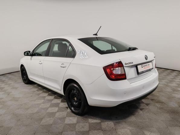 Skoda Rapid I с пробегом 2017 года, цена 1 235 000 рублей, 95459 км, лифтбек, Автокод Объявления