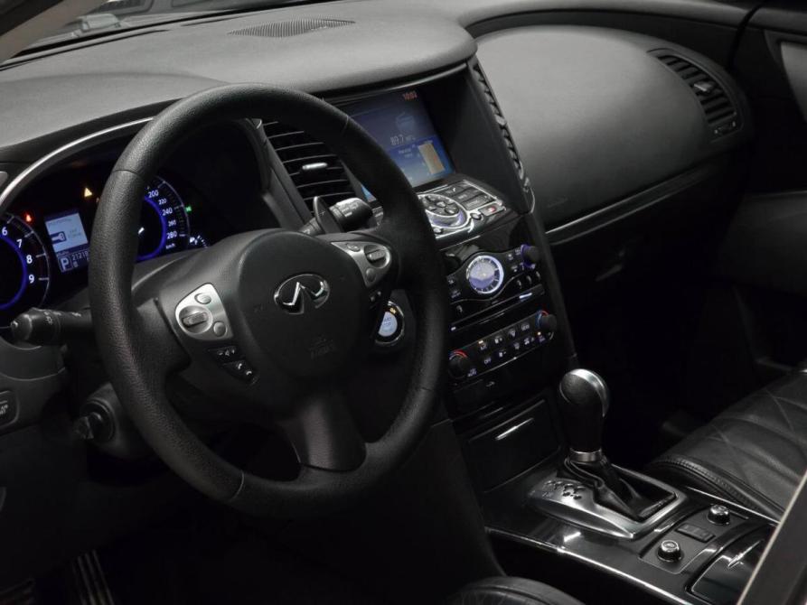 Infiniti QX70 Красноярск  - изображение 18