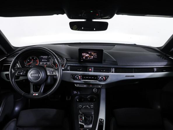 Audi A4 V (B9) с пробегом 2018 года, цена 2 300 000 рублей, 199000 км, седан, Автокод Объявления