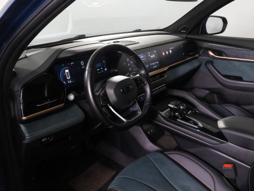 Geely Monjaro I Москва  - изображение 16