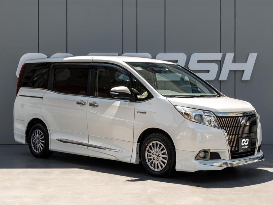 Toyota Esquire I Краснодар  - изображение 1