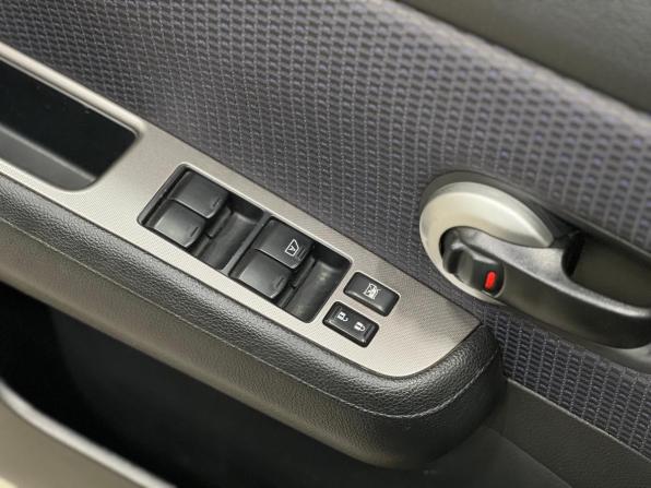 Nissan Tiida I с пробегом 2008 года, цена 730 000 рублей, 151000 км, хэтчбек, Автокод Объявления