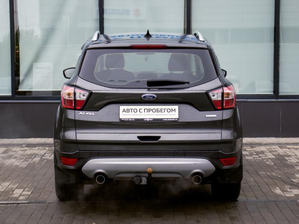 Ford Kuga II Рестайлинг с пробегом 2017 года, цена 1 690 000 рублей, 95000 км, внедорожник, Автокод Объявления