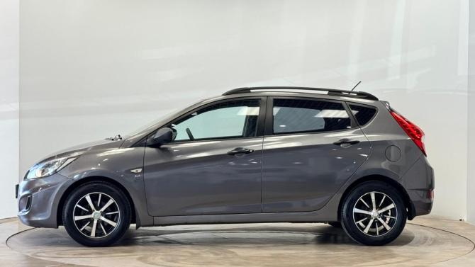 Hyundai Solaris I с пробегом 2011 года, цена 720 000 рублей, 231042 км, хэтчбек, Автокод Объявления