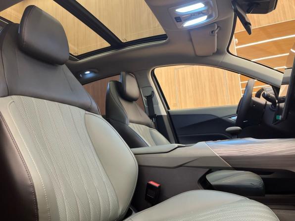 Changan Lamore с пробегом 2024 года, цена 1 849 000 рублей, 34000 км, седан, Автокод Объявления