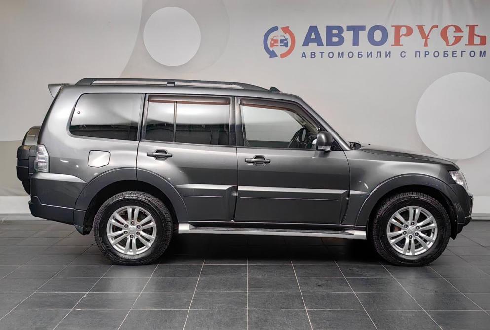 Mitsubishi Pajero IV Рестайлинг 1 Москва  - изображение 5