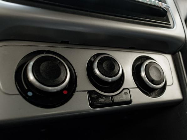 Volkswagen Polo V с пробегом 2013 года, цена 815 000 рублей, 234365 км, седан, Автокод Объявления