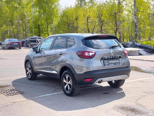 Renault Kaptur I Рестайлинг с пробегом 2021 года, цена 1 573 000 рублей, 92907 км, внедорожник, Автокод Объявления