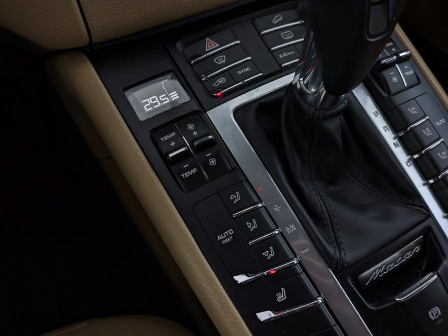 Porsche Macan I Москва  - изображение 21