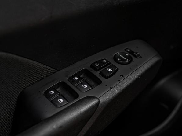 Hyundai Solaris II с пробегом 2019 года, цена 1 099 000 рублей, 179543 км, седан, Автокод Объявления