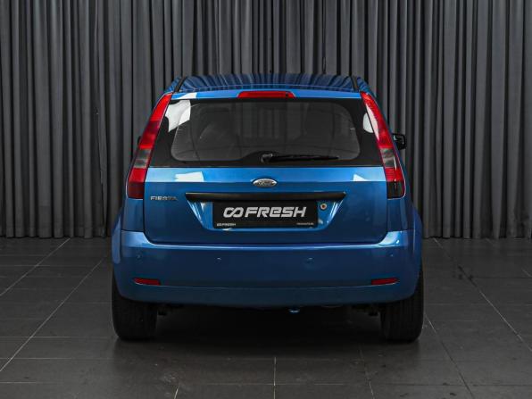 Ford Fiesta Mk5 с пробегом 2005 года, цена 290 000 рублей, 218373 км, хэтчбек, Автокод Объявления