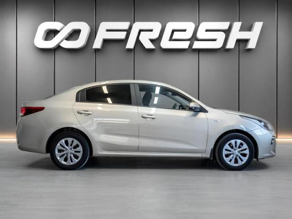 Kia Rio IV с пробегом 2020 года, цена 1 590 000 рублей, 76630 км, седан, Автокод Объявления