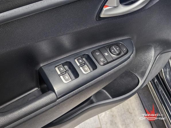 Kia Rio IV Рестайлинг с пробегом 2021 года, цена 1 530 000 рублей, 120000 км, седан, Автокод Объявления