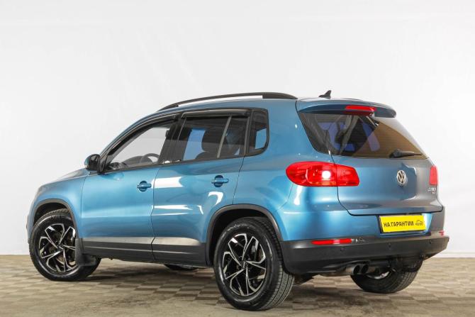 Volkswagen Tiguan I Рестайлинг с пробегом 2012 года, цена 1 359 000 рублей, 207000 км, внедорожник, Автокод Объявления