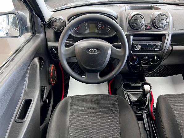 Lada (ВАЗ) Granta I с пробегом 2017 года, цена 575 000 рублей, 96240 км, лифтбек, Автокод Объявления